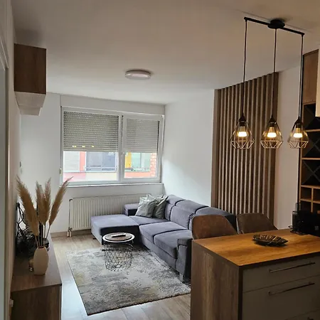Bling Boutique Apartment *